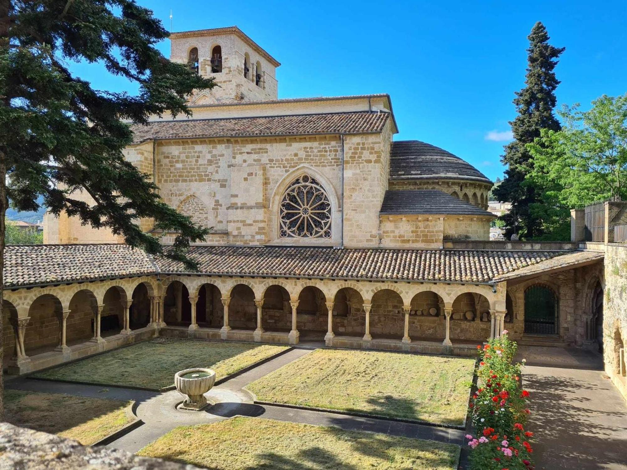 Apartamento Abside De San Juan II Estella Exteriör bild